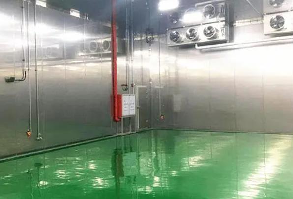 冷庫風(fēng)幕機安裝在庫內(nèi)還是庫外好